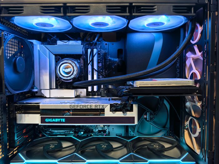 Internals PC BuildLab 78 — montage sur mesure